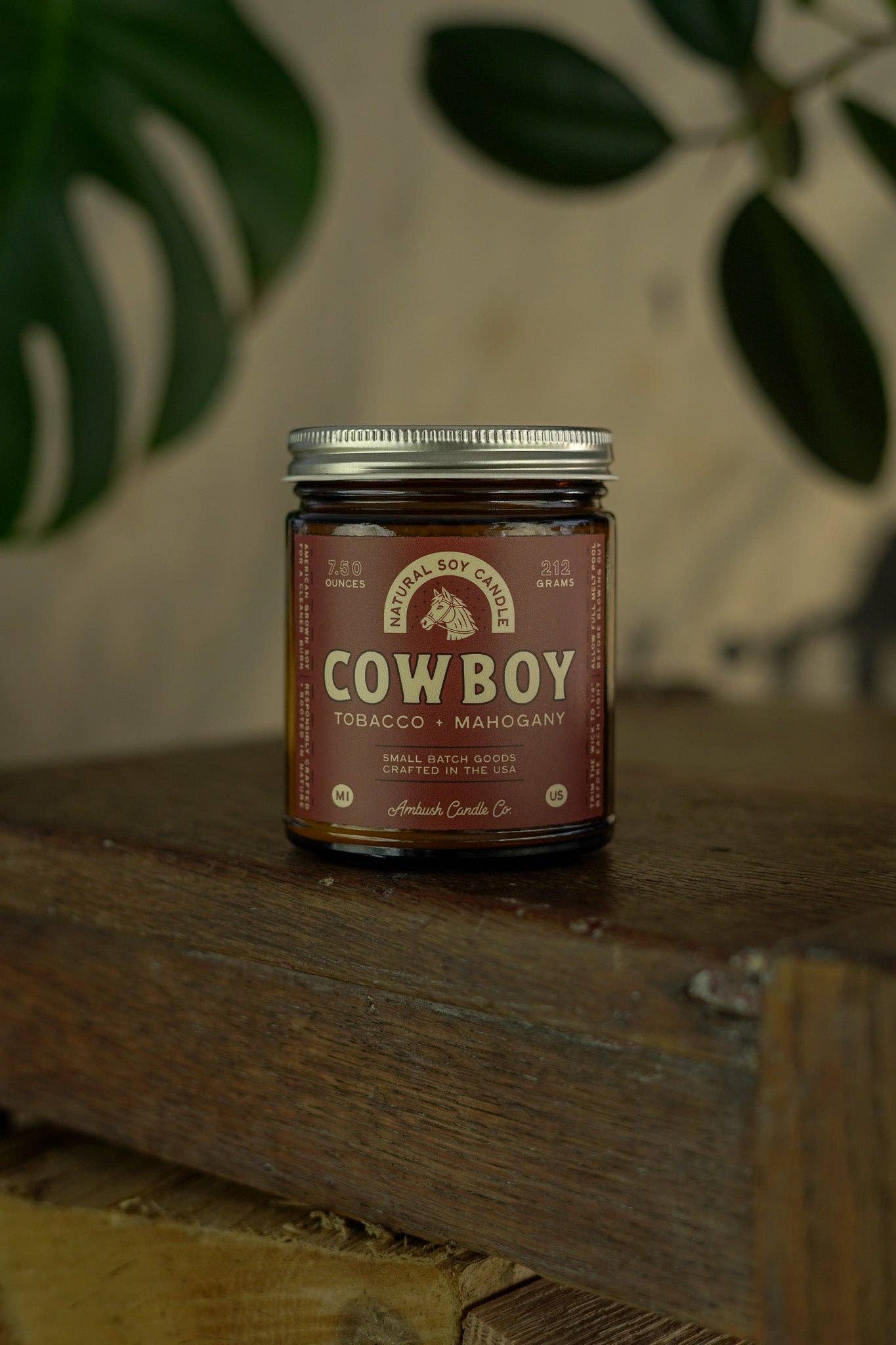 tobacco mahogany candle 15 oz. Glass The beautiful fragrance notes of mahogany wood blend with the rustic and earthy notes of tobacco to bring this gorgeous glass candle cup to life and to fill your space Tobacco Teakwood Wax Melt &